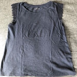 LOFT Top - Size S